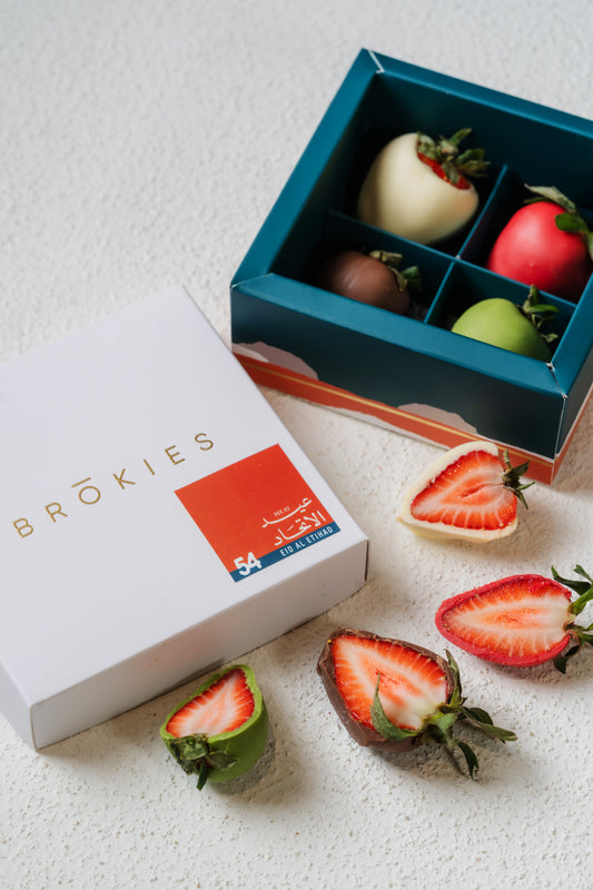 UAE Dipped Strawberry Box of 4