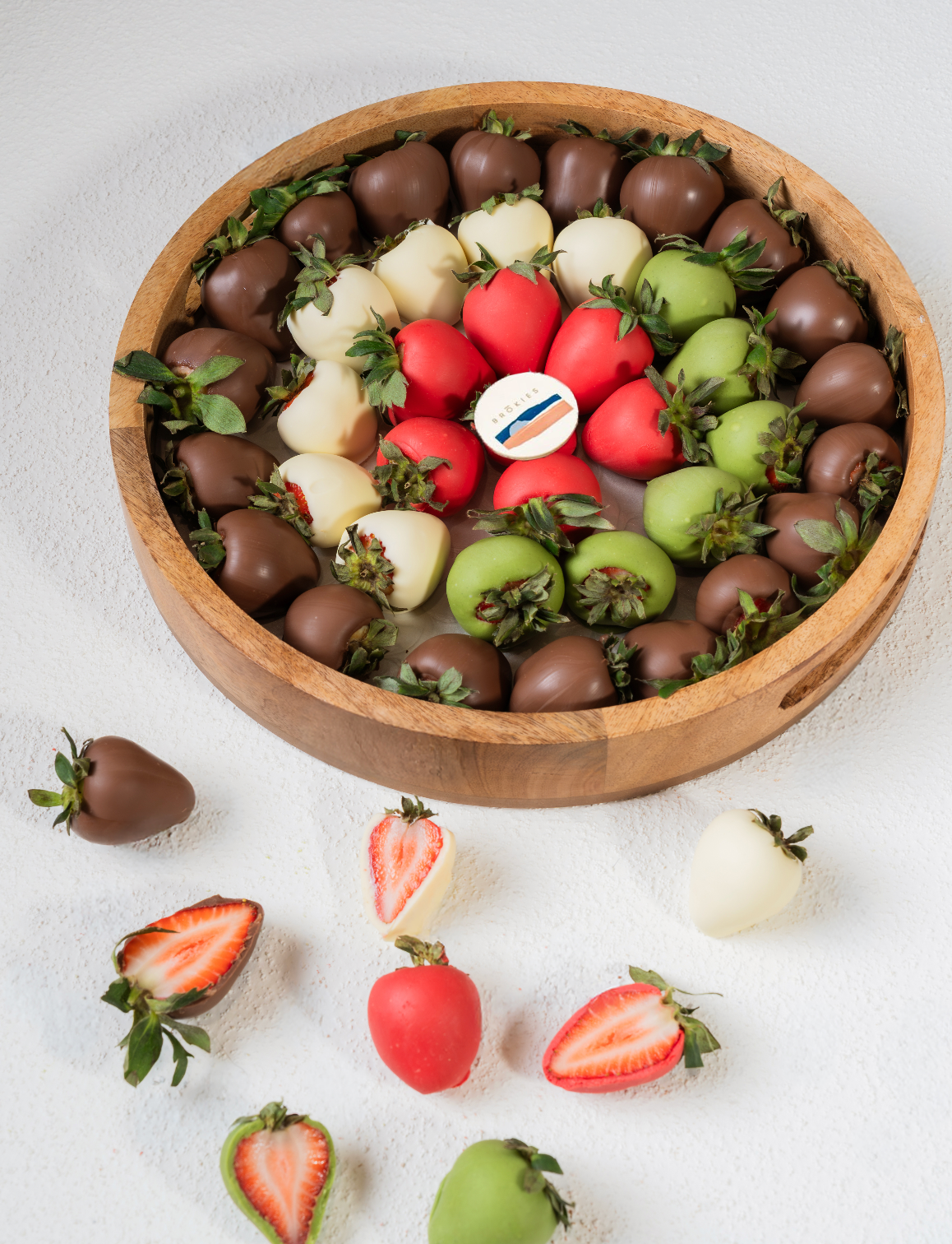 UAE Dipped Strawberry Tray